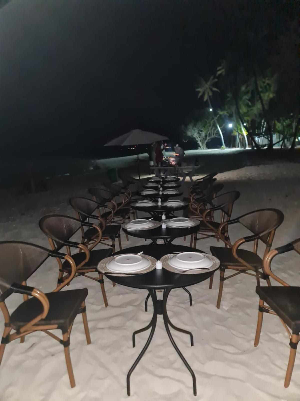 Готель Nihaali Maldives Kudarikilu Екстер'єр фото